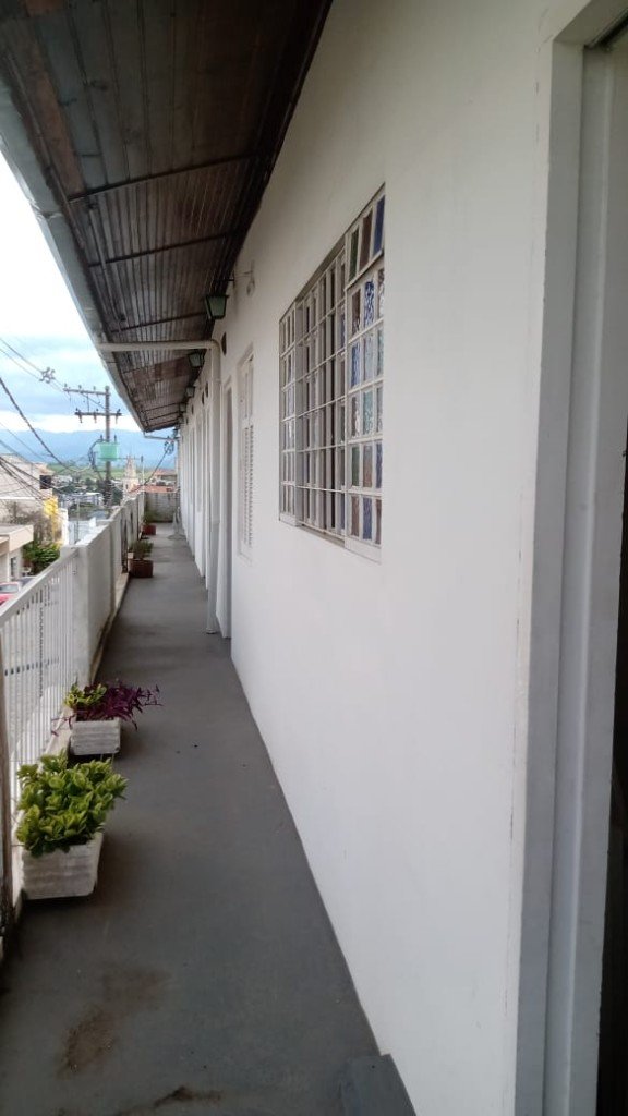 Varanda com vista para as montanhas